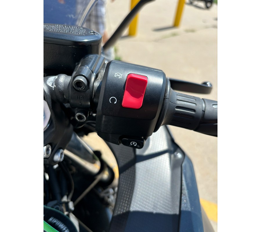 2022 Kawasaki Ninja 400 ABS