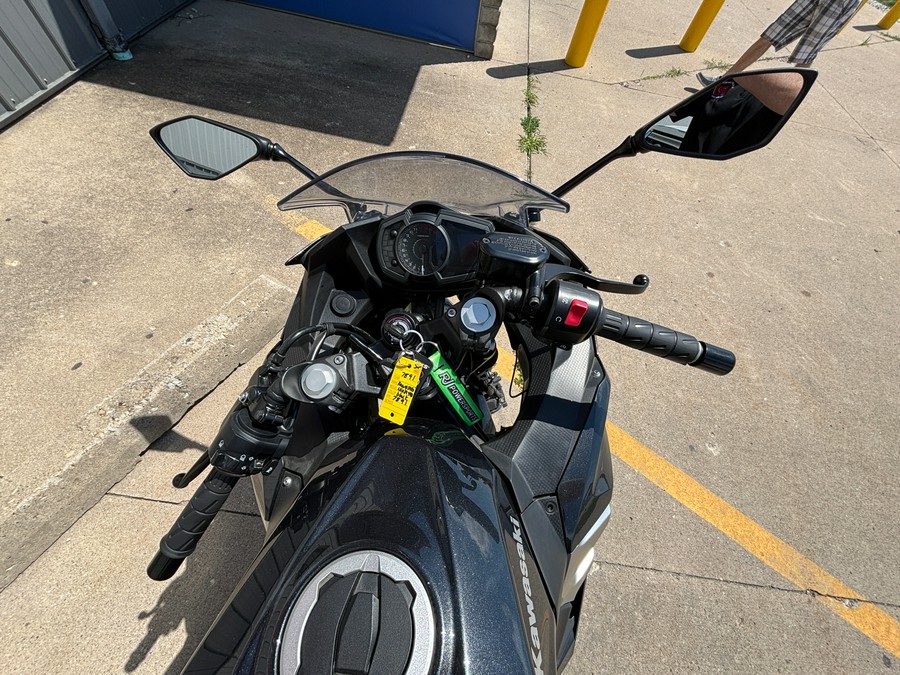 2022 Kawasaki Ninja 400 ABS