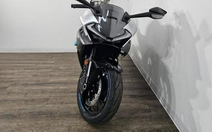 2025 CFMOTO 675SS