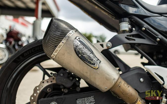 2018 Kawasaki Ninja 400 Base