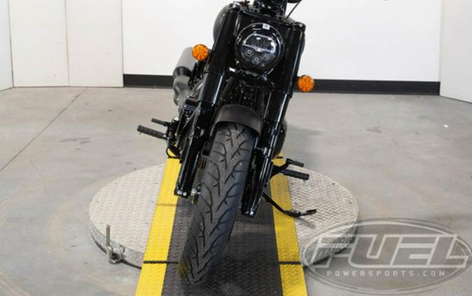 2023 Indian Chief Bobber Dark Horse Black Smoke