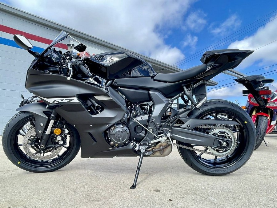 2024 Yamaha YZF-R7