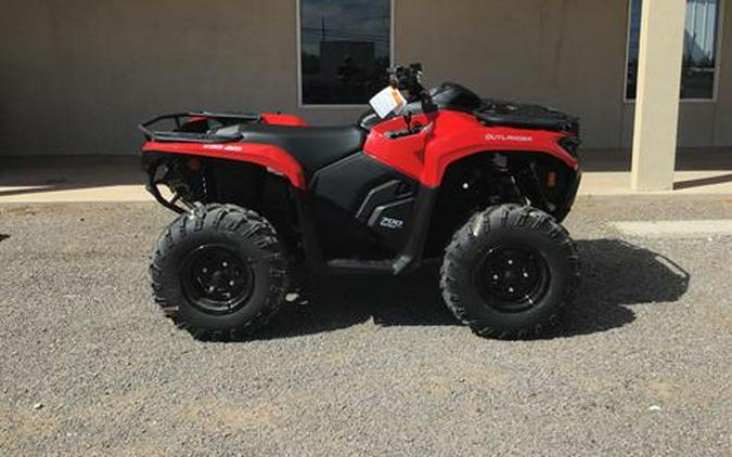 2024 Can-Am Outlander DPS 700