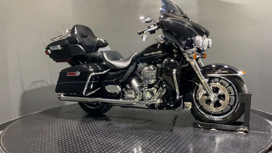 2015 Harley-Davidson® FLHTK - Ultra Limited