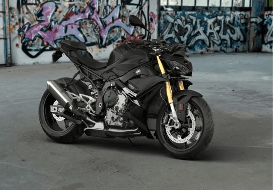 2026 BMW S 1000 R