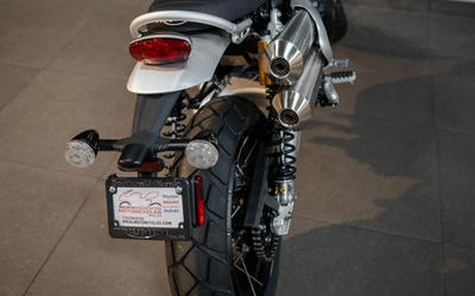 2026 Triumph Scrambler 1200 XE Matte khaki green