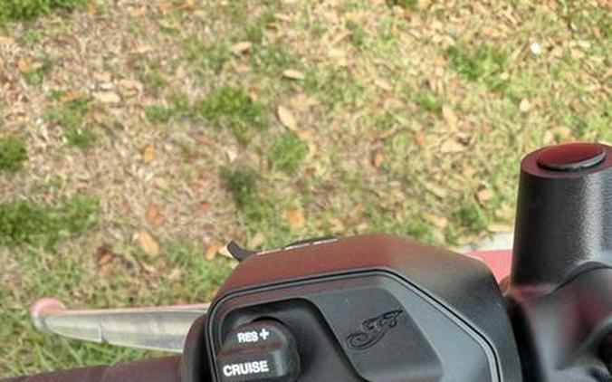 2026 Indian Motorcycle® Scout® Bobber Limited +Tech Heavy Metal Smoke