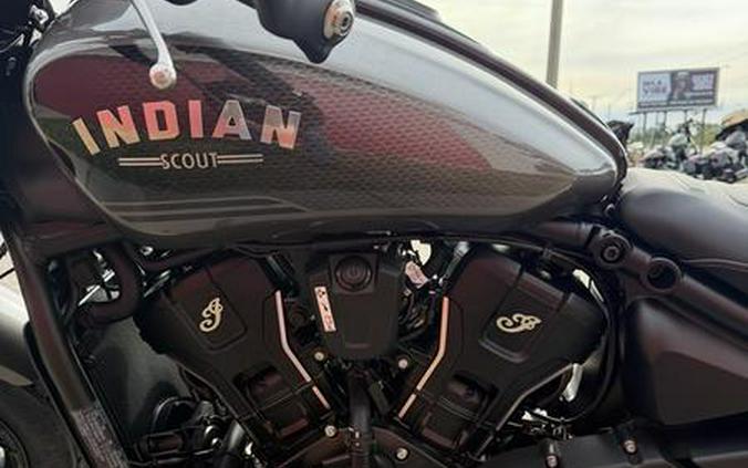 2026 Indian Motorcycle® Scout® Bobber Limited +Tech Heavy Metal Smoke