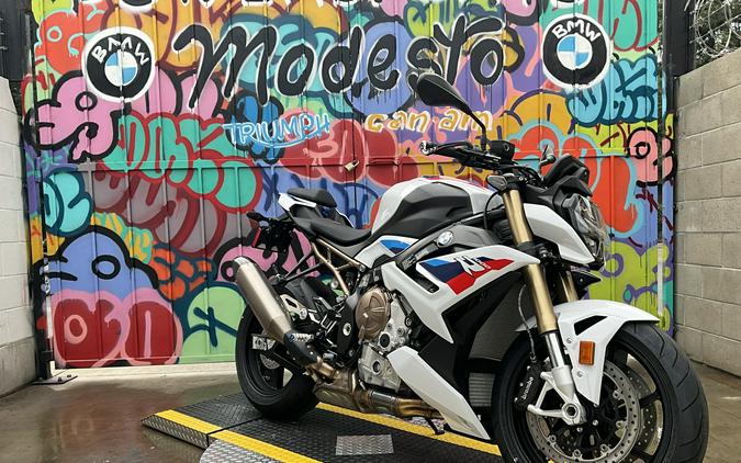 2024 BMW S 1000 R