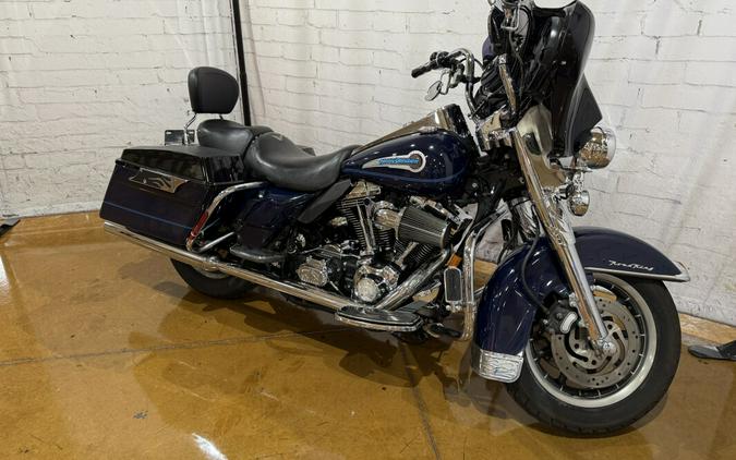 2003 Harley-Davidson® Road King® FLHRI 739697 Exclusive - Dark Blue - Peace Officer
