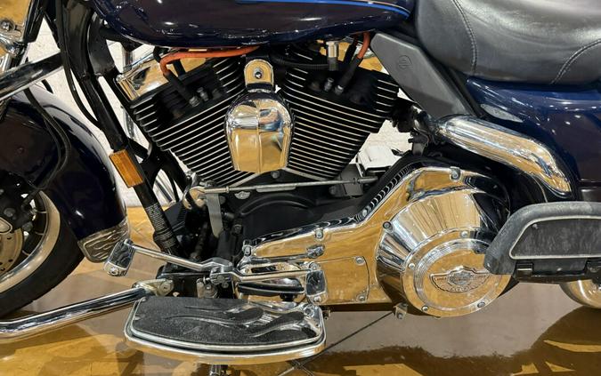 2003 Harley-Davidson® Road King® FLHRI 739697 Exclusive - Dark Blue - Peace Officer