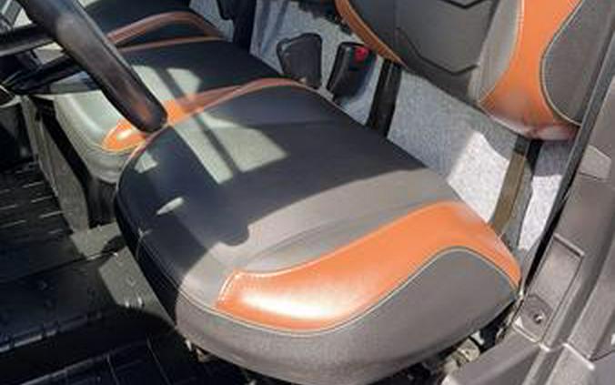 2024 Can-Am® Defender Limited HD10 Desert Tan & Timeless Black