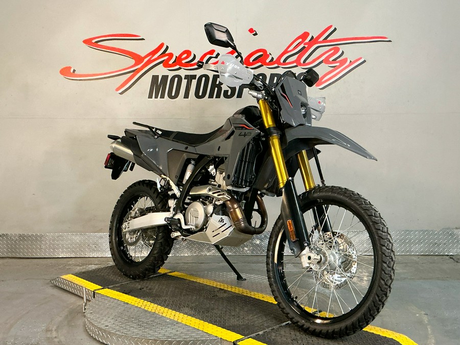 2025 Suzuki Motor of America Inc. DR-Z4S