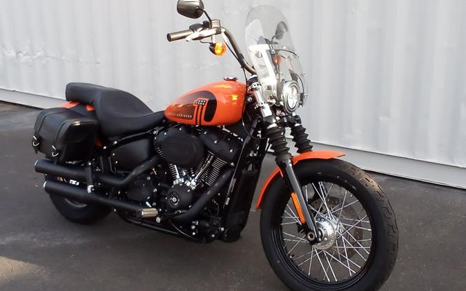 2021 Harley-Davidson Street Bob 114 Review (11 Fast Facts)