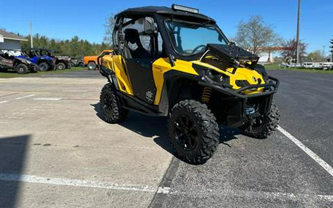 2011 Can-Am Commander™ 1000 XT