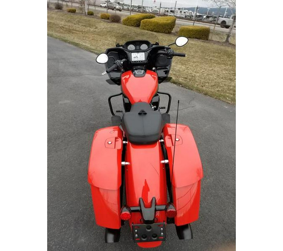 2023 Indian Motorcycle® Challenger® Dark Horse® Indy Red / Black Metallic