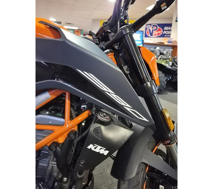 2023 KTM 390 Duke