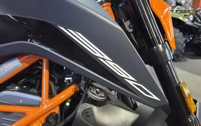 2023 KTM 390 Duke