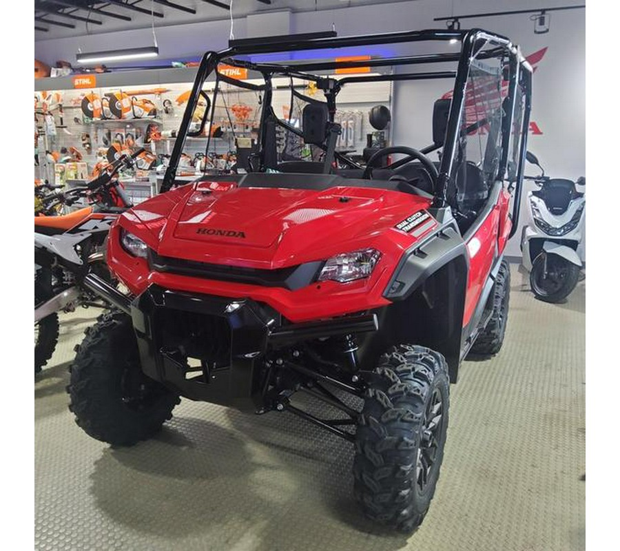 2022 Honda® Pioneer 1000-5 Deluxe