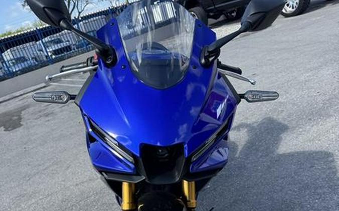 2025 Yamaha YZF-R3