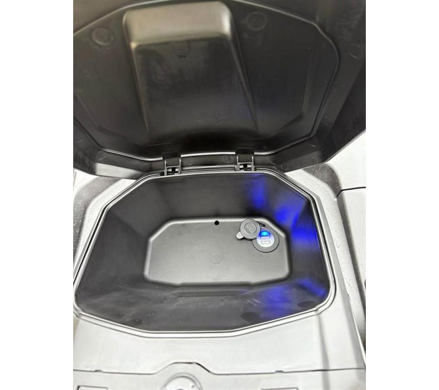 2026 Can-Am Defender MAX XT HD9