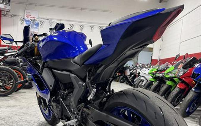 2025 Yamaha YZF-R7