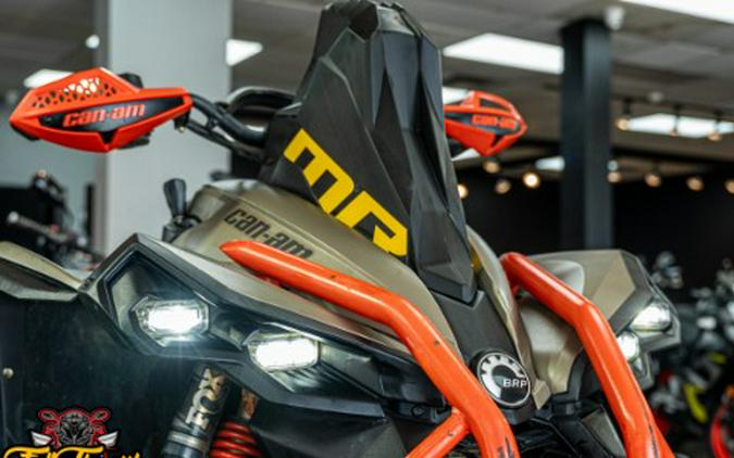 2023 Can-Am Renegade X MR 1000R