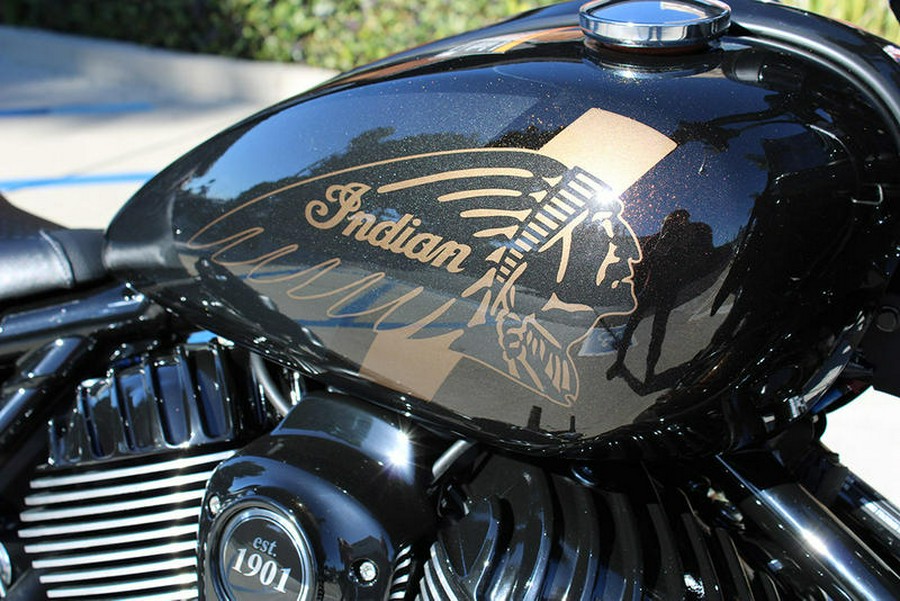 2024 Indian Motorcycle® Sport Chief Icon Smoky Quartz Metallic Pearl