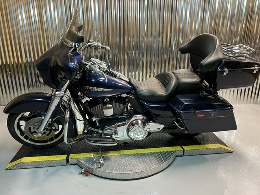 2012 Harley-Davidson FLHX - Street Glide