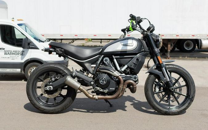 2022 Ducati Scrambler Icon Dark