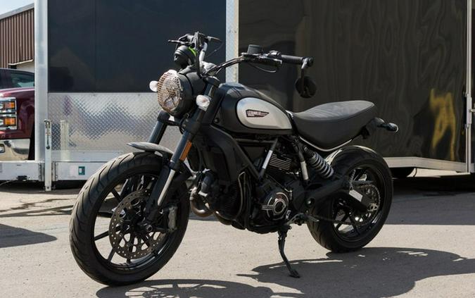 2022 Ducati Scrambler Icon Dark