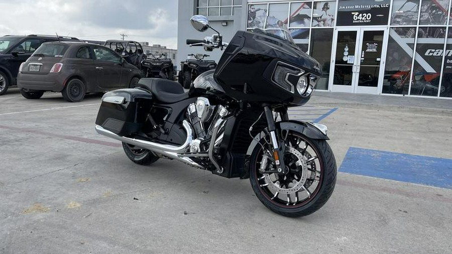 2022 Indian Motorcycle® Challenger® Limited Black Metallic