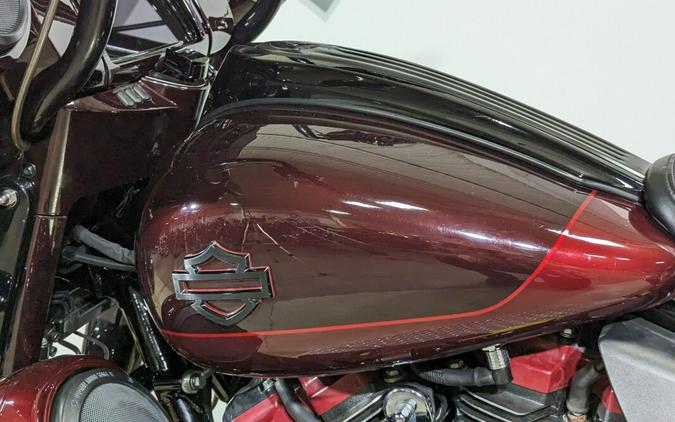 2019 Harley-Davidson CVO Street Glide Black Forest & Wineberry