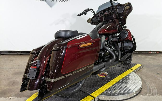 2019 Harley-Davidson CVO Street Glide Black Forest & Wineberry