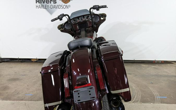 2019 Harley-Davidson CVO Street Glide Black Forest & Wineberry