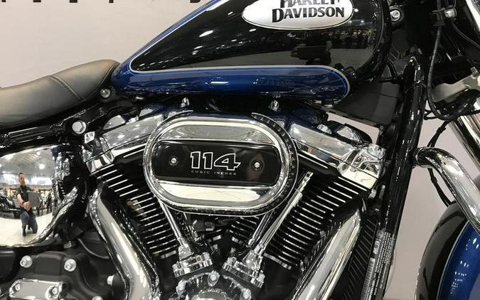 2022 Harley-Davidson® FLHCS - Heritage Classic 114