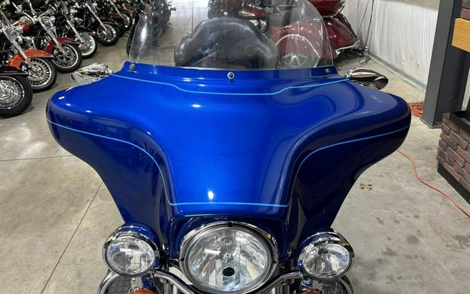 2010 Harley-Davidson® FLHTCU - Ultra Classic® Electra Glide