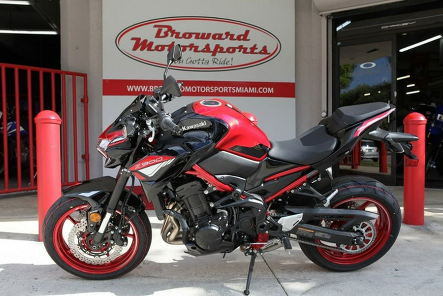 2024 Kawasaki Z900 ABS Candy Persimmon Red/Ebony