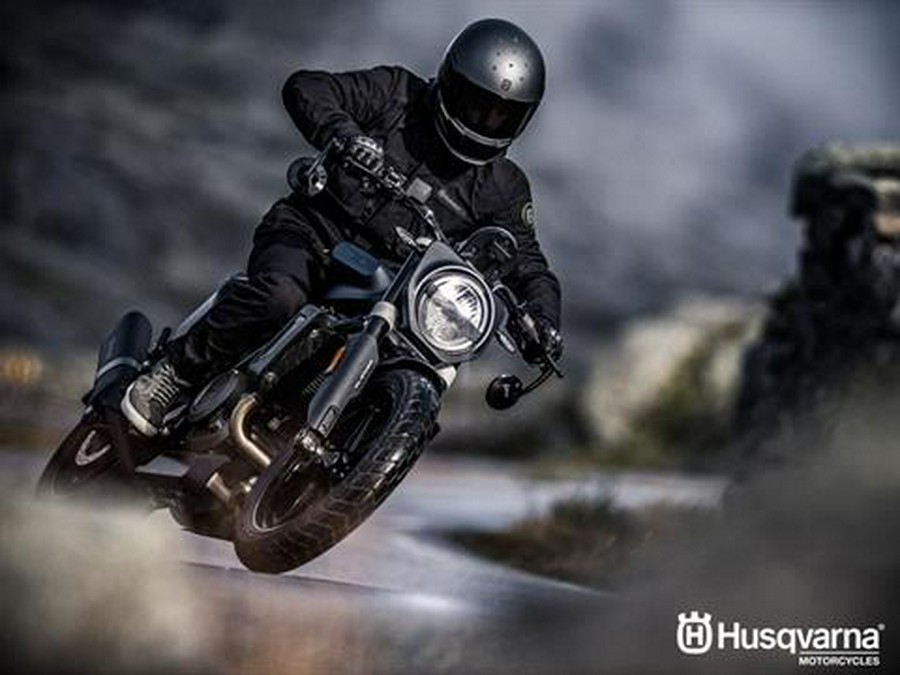 2019 Husqvarna Svartpilen 701