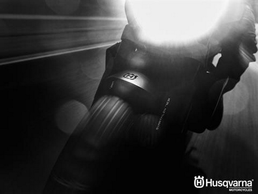 2019 Husqvarna Svartpilen 701