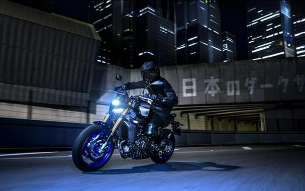 2025 Yamaha MT 09 SP