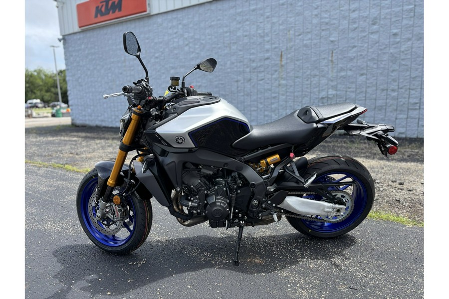 2025 Yamaha MT 09 SP