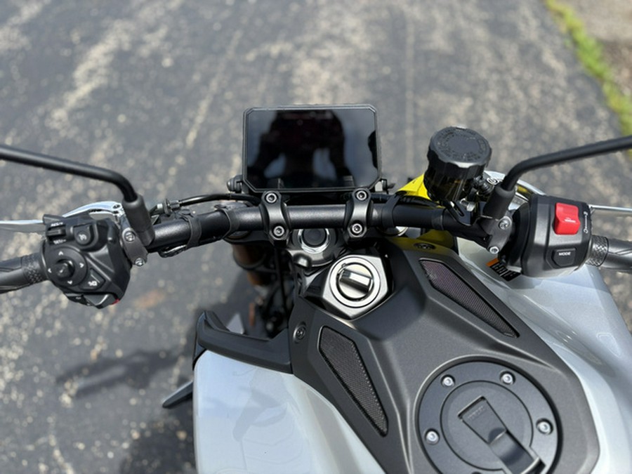 2025 Yamaha MT 09 SP