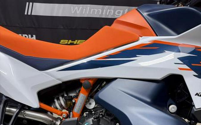 2025 KTM 890 Adventure R