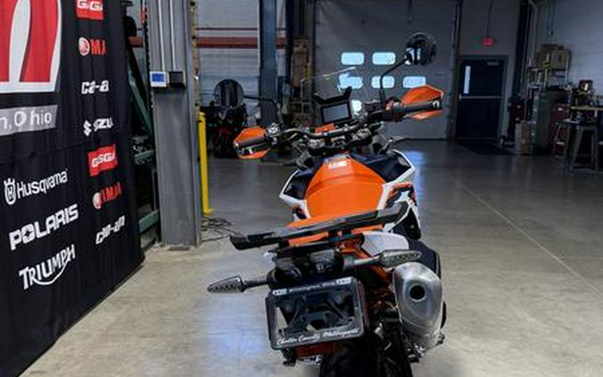 2025 KTM 890 Adventure R