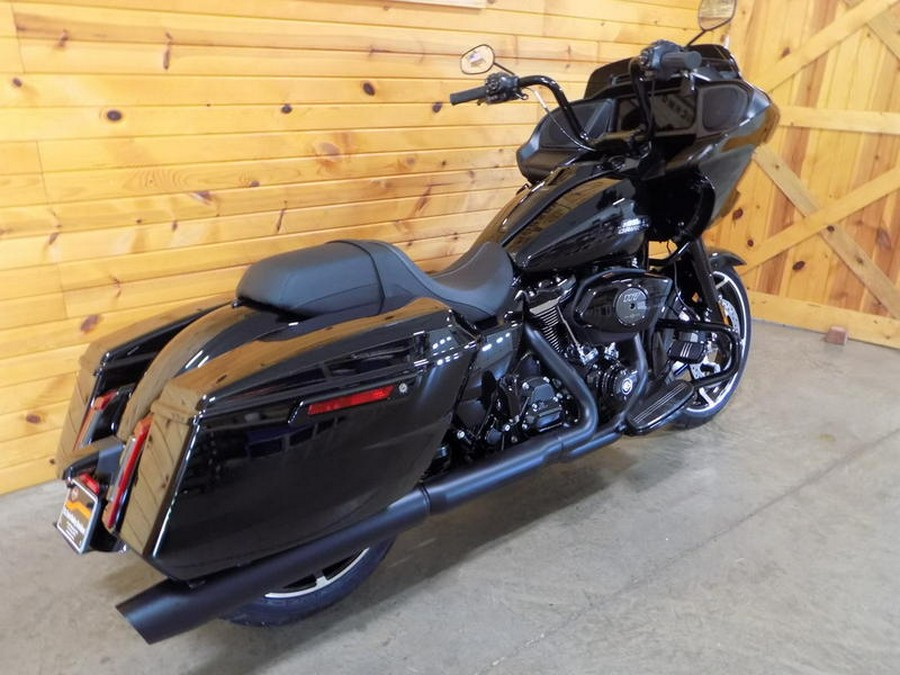 2025 Harley-Davidson® FLTRX - Road Glide®