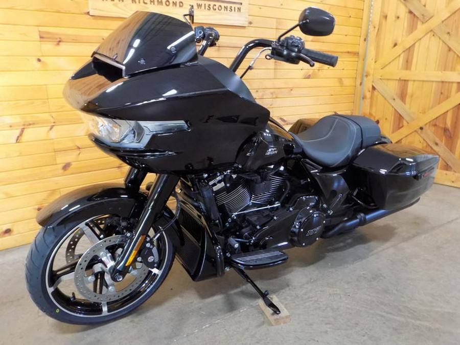 2025 Harley-Davidson® FLTRX - Road Glide®