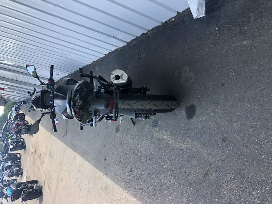 2025 Kawasaki Z500 SE ABS