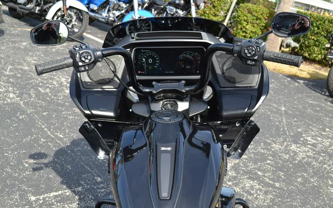 2025 Harley-Davidson® Road Glide® Midnight Firestorm - FLTRX
