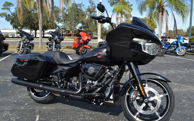 2025 Harley-Davidson® Road Glide® Midnight Firestorm - FLTRX